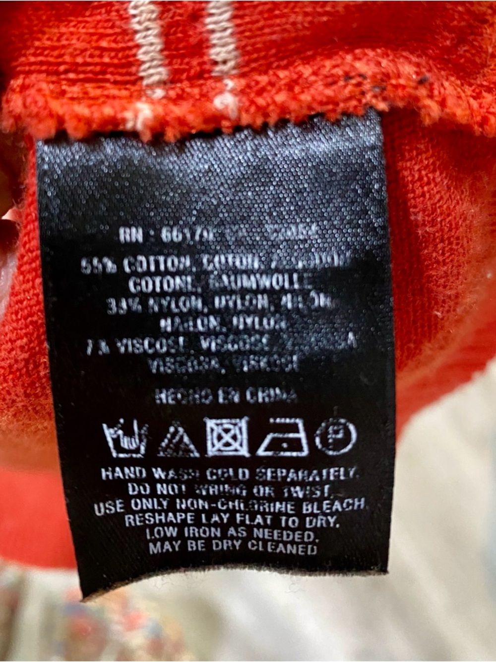 Anthropologie RARE Vintage Y2K Red Scalloped Cardigan Sweater - Picture 6 of 6